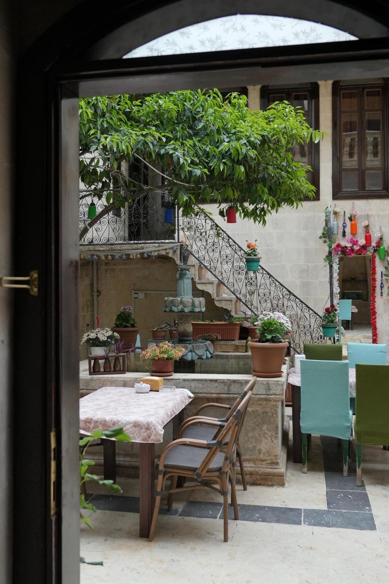 Joselin Hotel 샤늘르우르파 외부 사진