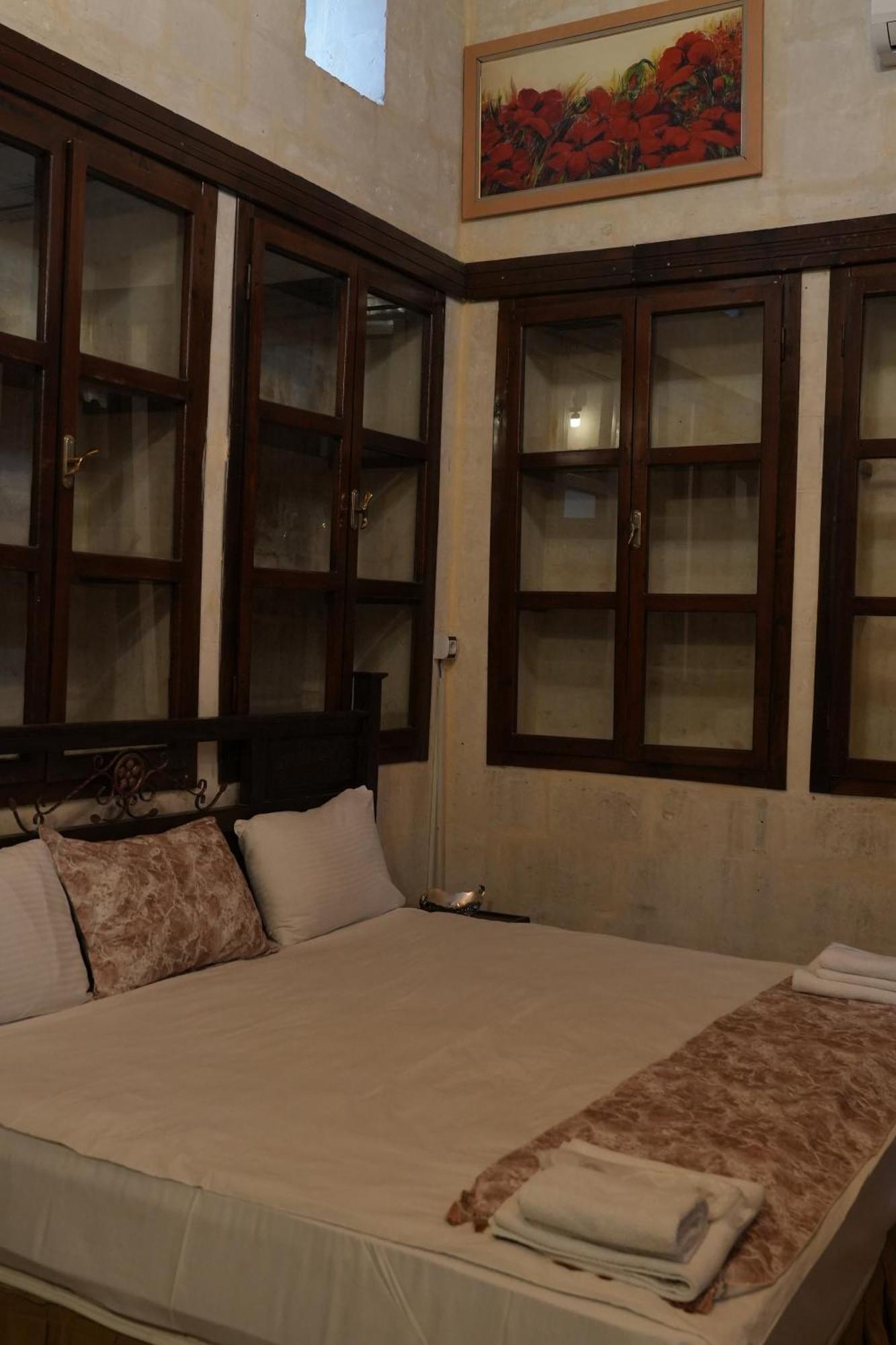 Joselin Hotel 샤늘르우르파 외부 사진